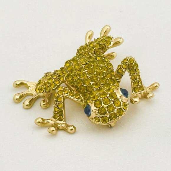 Pet Friends Gold Tone Frog Brooch Pin With Blue Eyes - Picture 2 of 7